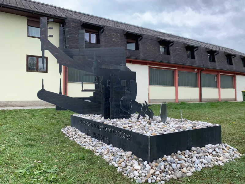 Kočevar sculpture monument